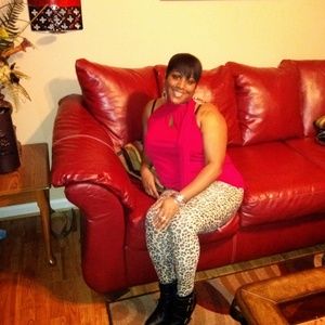 Meet your Posher, Cynthia